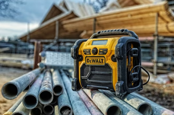 Dewalt Akku- und Netz-Radio für 10,8 - 18V, DCR020-QW